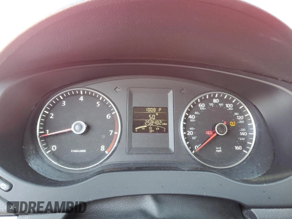2013 Volkswagen Jetta SE with VIN 3VWDX7AJ8DM358010, listed as a Copart auction lot 56388865 with 258,482 mi miles and Salvage title. Bid and sale history available at DreamBid. Image 9.