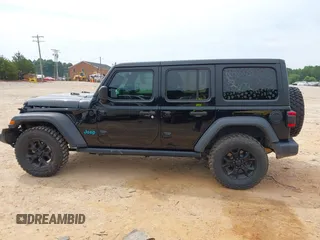 2020 Jeep Wrangler Unlimited Sport S with VIN 1C4HJXDN9LW218468, listed as a IAAI auction lot 42490190 with 114,542 mi miles and . Bid and sale history available at DreamBid. Image 14.