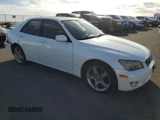 2001 Lexus IS 300/350 z VIN JTHBD182510004540, wystawiony jako Copart lot #41866205 z przebiegiem 120 248 mil mil oraz Szkoda całkowita • Salvage title. Historia ofert i sprzedaży dostępna na DreamBid. Obrazek 4.