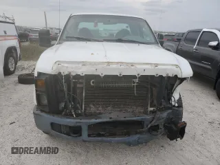 2008 Ford F-250 XL z VIN 1FTSX20518EA70245, wystawiony jako Copart lot #74318494 z przebiegiem Nie podano mil oraz Nie do naprawy • Non repairable. Historia ofert i sprzedaży dostępna na DreamBid. Obrazek 5.