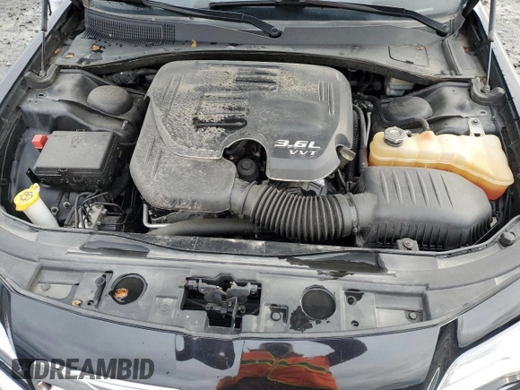 2013 Chrysler 300 C with VIN 2C3CCAKG4DH659709, listed as a Copart auction lot 84390074 with 47,174 mi miles and Salvage Title. Bid and sale history available at DreamBid. Image 11.