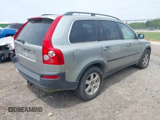 2005 Volvo XC90 with VIN YV1CZ592251168352, listed as a IAAI auction lot 42083311 with 210,444 mi miles. Bid and sale history available at carsss.com. Image 4.