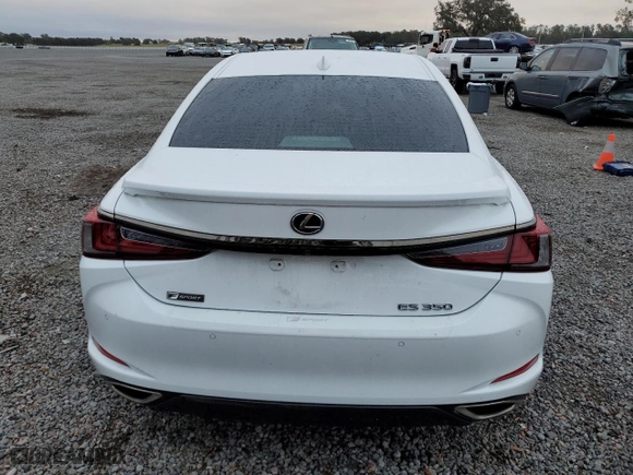 2021 Lexus ES with VIN 58AGZ1B10MU083268, listed as a Copart auction lot 79695054 with 35,983 mi miles and Salvage Title. Bid and sale history available at carsss.com. Image 6.