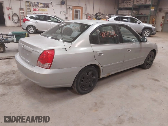 2004 Hyundai Elantra GLS z VIN KMHDN46D54U913626, wystawiony jako IAAI lot #41845546 z przebiegiem 187 267 mil mil oraz . Historia ofert i sprzedaży dostępna na DreamBid. Obrazek 4.