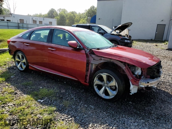 2018 Honda Accord Touring with VIN 1HGCV2F98JA012443, listed as a Copart auction lot 69455874 with 88,314 mi miles and Salvage title. Bid and sale history available at DreamBid. Image 4.