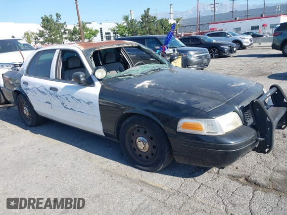 2008 Ford Police Interceptor z VIN 2FAFP71V18X150470, wystawiony jako IAAI lot #42301553 z przebiegiem 82 116 mil mil oraz . Historia ofert i sprzedaży dostępna na DreamBid. Obrazek 1.