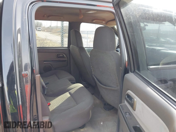 2004 GMC Canyon 1SB SLE Z85 with VIN 1GTDT136248183245, listed as a IAAI auction lot 41824467 with 196,418 mi miles. Bid and sale history available at carsss.com. Image 8.