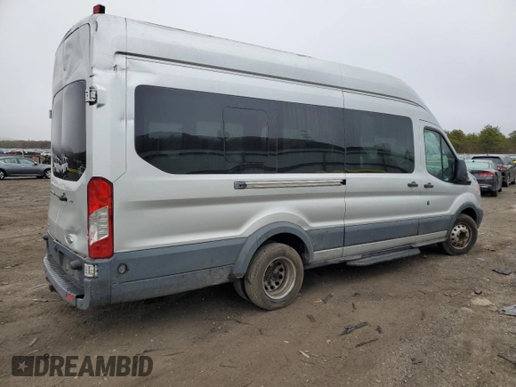 2015 Ford Transit XL z VIN 1FBVU4XG3FKA36240, wystawiony jako Copart lot #49159275 z przebiegiem 123 852 mil mil oraz Szkody całkowita. Historia ofert i sprzedaży dostępna na DreamBid. Obrazek 3.