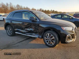 2023 Audi Q5 S line Prestige with VIN WA1FAAFY8P2165460, listed as a Copart auction lot 88486725 with 0 mi miles and Salvage Title. Bid and sale history available at carsss.com. Image 4.