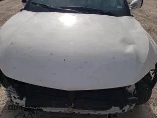 2024 Chevrolet Blazer Premier z VIN 3GNKBFR43RS180910, wystawiony jako Copart lot #72162554 z przebiegiem Nie podano mil oraz Szkoda całkowita • Salvage title. Historia ofert i sprzedaży dostępna na DreamBid. Obrazek 13.