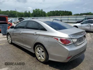 2012 Hyundai Sonata Hybrid with VIN KMHEC4A44CA038041, listed as a Copart auction lot 59034795 with 200,707 mi miles and Clean title. Bid and sale history available at DreamBid. Image 2.