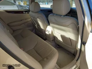 2004 Lexus ES 330 with VIN JTHBA30G340003869, listed as a IAAI auction lot 42024907 with 240,425 mi miles. Bid and sale history available at carsss.com. Image 8.