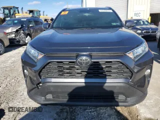 2019 Toyota RAV4 XLE Premium with VIN JTMA1RFV7KD028589, listed as a Copart auction lot 47376815 with 0 mi miles and Salvage Title. Bid and sale history available at carsss.com. Image 5.