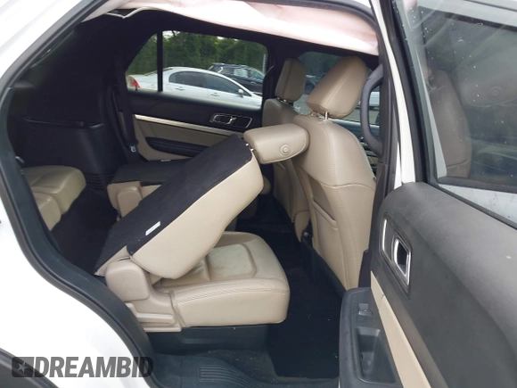 2018 Ford Explorer XLT with VIN 1FM5K7D89JGB15046, listed as a IAAI auction lot 42313133 with 108,477 mi miles and . Bid and sale history available at DreamBid. Image 8.