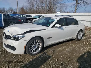 2015 BMW 7 Series 750Li xDrive with VIN WBAYF8C57FG245558, listed as a Copart auction lot 43643365 with 87,464 mi miles and Salvage Title. Bid and sale history available at carsss.com. Image 1.