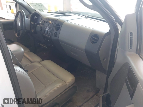 2007 Ford F-150 XL with VIN 1FTPF12V37KB92735, listed as a IAAI auction lot 42127038 with 162,219 mi miles and . Bid and sale history available at carsss.com. Image 5.