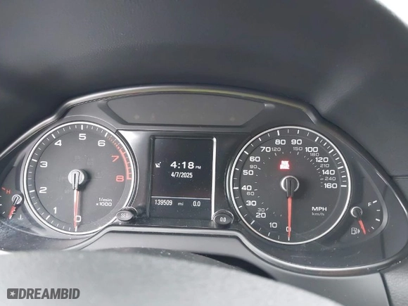 2015 Audi Q5 Premium Plus with VIN WA1LFAFP7FA037663, listed as a IAAI auction lot 41987163 with 139,509 mi miles. Bid and sale history available at carsss.com. Image 7.