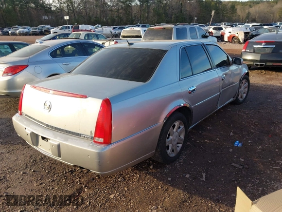 2006 Cadillac DTS 1SC z VIN 1G6KD57Y26U104838, wystawiony jako IAAI lot #41280412 z przebiegiem 172 494 mil mil oraz . Historia ofert i sprzedaży dostępna na DreamBid. Obrazek 4.