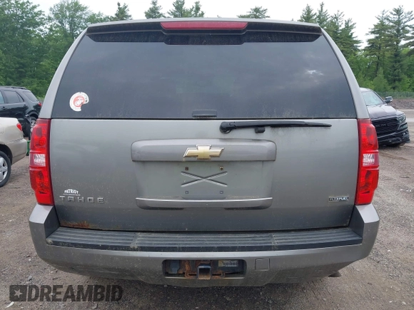 2009 Chevrolet Tahoe 2LT z VIN 1GNFK23069R250256, wystawiony jako IAAI lot #42448620 z przebiegiem 207 255 mil mil oraz . Historia ofert i sprzedaży dostępna na DreamBid. Obrazek 16.