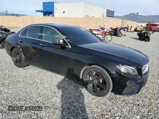 2017 Mercedes-Benz E-Class E 300 Luxury with VIN WDDZF4JB3HA268517, listed as a Copart auction lot 36454723 with 85,156 mi miles. Bid and sale history available at carsss.com. Image 4.