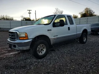 2000 Ford F-250 XL z VIN 1FTNX21F1YED22550, wystawiony jako Copart lot #81525114 z przebiegiem 237 688 mil mil oraz Szkoda całkowita • Salvage title. Historia ofert i sprzedaży dostępna na DreamBid. Obrazek 1.