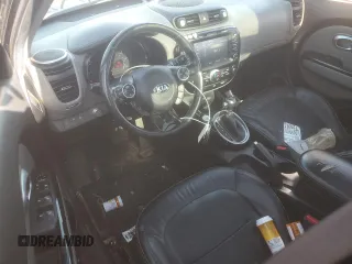 2016 Kia Soul + z VIN KNDJP3A5XG7291779, wystawiony jako Copart lot #56188945 z przebiegiem 110 063 mil mil oraz Szkoda całkowita • Salvage title. Historia ofert i sprzedaży dostępna na DreamBid. Obrazek 8.