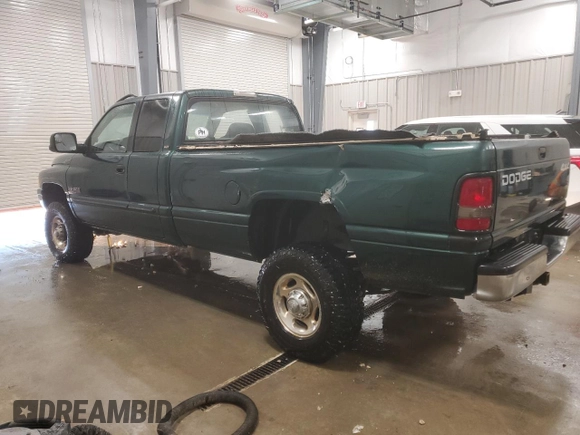 2001 Dodge Ram 2500 with VIN 3B7KF236X1G709065, listed as a Copart auction lot 88531565 with 352,054 mi miles and Clean Title. Bid and sale history available at carsss.com. Image 2.