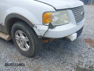 2004 Ford Expedition Eddie Bauer с VIN 1FMRU17W04LB61654, выставлен на аукционе IAAI как лот 42456262 с пробегом 305 787 миль миль и . История ставок и продаж доступна на DreamBid. Изображение 12.