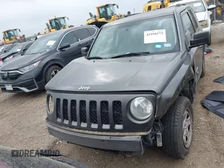 2016 Jeep Patriot Sport with VIN 1C4NJPBA8GD600091, listed as a IAAI auction lot 41958273 with 165,876 mi miles and . Bid and sale history available at carsss.com. Image 13.