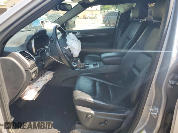2020 Jeep Grand Cherokee Limited z VIN 1C4RJFBG6LC242912, wystawiony jako Copart lot #59727245 z przebiegiem 28 448 mil mil oraz Szkoda całkowita • Salvage title. Historia ofert i sprzedaży dostępna na DreamBid. Obrazek 7.
