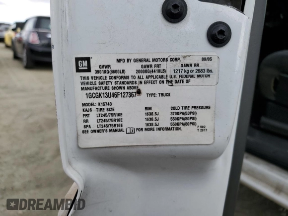 2006 Chevrolet Silverado 1500HD LT2 z VIN 1GCGK13U46F127367, wystawiony jako Copart lot #76842544 z przebiegiem 228 462 mil mil oraz Czysty tytuł • Clean title. Historia ofert i sprzedaży dostępna na DreamBid. Obrazek 12.