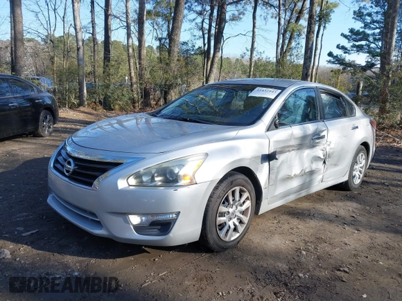 2014 Nissan Altima SV with VIN 1N4AL3AP1EC291922, listed as a IAAI auction lot 41432943 with 144,239 mi miles and . Bid and sale history available at DreamBid. Image 6.