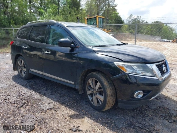 2014 Nissan Pathfinder SV with VIN 5N1AR2MN3EC605904, listed as a IAAI auction lot 41908619 with 322,995 mi miles. Bid and sale history available at carsss.com. Image 1.