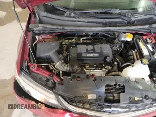 2020 Chevrolet Sonic LT z VIN 1G1JD6SB4L4137362, wystawiony jako Copart lot #85545565 z przebiegiem 76 518 mil mil oraz Czysty tytuł • Clean title. Historia ofert i sprzedaży dostępna na DreamBid. Obrazek 13.