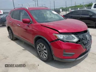 2017 Nissan Rogue SV z VIN JN8AT2MTXHW392557, wystawiony jako IAAI lot #42140076 z przebiegiem 176 737 mil mil oraz . Historia ofert i sprzedaży dostępna na DreamBid. Obrazek 1.