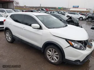 2019 Nissan Rogue Sport SV with VIN JN1BJ1CP2KW231473, listed as a IAAI auction lot 41704807 with 58,518 mi miles. Bid and sale history available at carsss.com. Image 13.