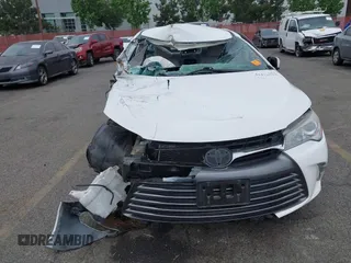 2017 Toyota Camry XLE z VIN 4T1BF1FK1HU814342, wystawiony jako IAAI lot #42433534 z przebiegiem 24 873 mil mil oraz . Historia ofert i sprzedaży dostępna na DreamBid. Obrazek 6.