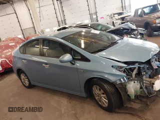 2013 Toyota Prius with VIN JTDKN3DP6D3036427, listed as a IAAI auction lot 41883540 with 173,781 mi miles and . Bid and sale history available at DreamBid. Image 14.