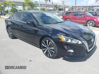 2020 Nissan Altima SR z VIN 1N4BL4CV7LC178284, wystawiony jako IAAI lot #42534470 z przebiegiem 25 989 mil mil oraz . Historia ofert i sprzedaży dostępna na DreamBid. Obrazek 1.