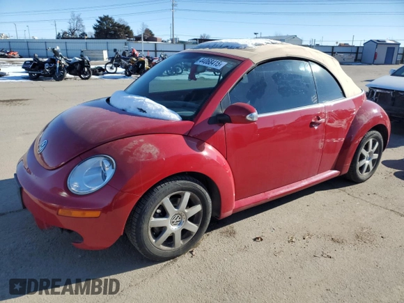 2010 Volkswagen Beetle with VIN 3VWRG3AL1AM005636, listed as a Copart auction lot 44068415 with 57,056 mi miles and Salvage Title. Bid and sale history available at DreamBid. Image 1.