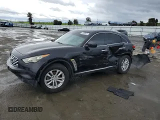 2011 Infiniti FX z VIN JN8AS1MWXBM730503, wystawiony jako Copart lot #43479615 z przebiegiem 179 562 mil mil oraz Szkody całkowita. Historia ofert i sprzedaży dostępna na DreamBid. Obrazek 1.