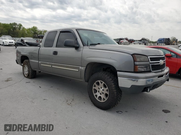 2006 Chevrolet Silverado 1500 LT2 with VIN 1GCEK19B76Z191527, listed as a Copart auction lot 53541645 with 293,312 mi miles and Salvage Title. Bid and sale history available at DreamBid. Image 4.
