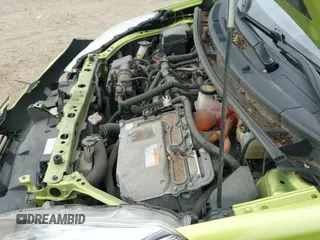 2015 Toyota Prius One z VIN JTDKDTB3XF1114693, wystawiony jako IAAI lot #42996270 z przebiegiem 116 438 mil mil oraz . Historia ofert i sprzedaży dostępna na DreamBid. Obrazek 19.