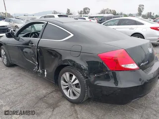2011 Honda Accord Cpe EX-L with VIN 1HGCS1B86BA000499, listed as a IAAI auction lot 41877329 with 209,181 mi miles. Bid and sale history available at carsss.com. Image 6.