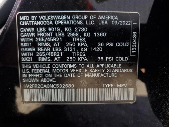 2022 Volkswagen Atlas SEL Premium R-Line with VIN 1V2FR2CA0NC532689, listed as a Copart auction lot 61580755 with 62,614 mi miles and Salvage title. Bid and sale history available at DreamBid. Image 13.