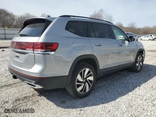 2024 Volkswagen Atlas 2.0T SE w/Technology with VIN 1V2JR2CA7RC558657, listed as a Copart auction lot 47954935 with 23,369 mi miles and Salvage Title. Bid and sale history available at carsss.com. Image 3.