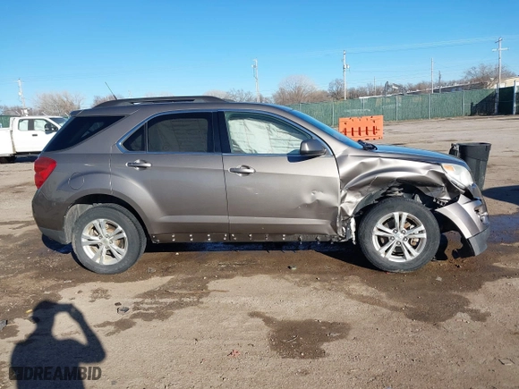 2011 Chevrolet Equinox LT w/2LT with VIN 2CNALPEC1B6348242, listed as a IAAI auction lot 41686024 with 80,965 mi miles. Bid and sale history available at carsss.com. Image 14.