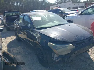 2010 Ford Focus SES with VIN 1FAHP3GN0AW141916, listed as a IAAI auction lot 41780613 with 273,514 mi miles. Bid and sale history available at carsss.com. Image 1.