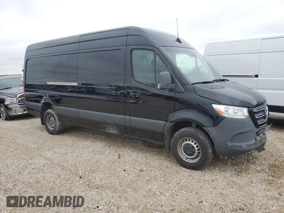 2022 Mercedes-Benz Sprinter with VIN W1Y5ECHY8NT114347, listed as a Copart auction lot 45167685 with 71,625 mi miles and Salvage Title. Bid and sale history available at DreamBid. Image 4.