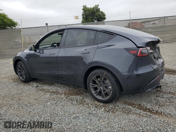 2024 Tesla Model Y z VIN 7SAYGDED4RF103411, wystawiony jako Copart lot #59982815 z przebiegiem 17 601 mil mil oraz Szkoda całkowita • Salvage title. Historia ofert i sprzedaży dostępna na DreamBid. Obrazek 2.